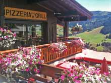 Restaurant Pizzeria Chez Maryse Au passage des pistes VTT de Bellecombe et Flumet, arrêtez vous pour vous restaurer et profiter d'une carte variée et gastronique.